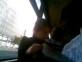 Dillion Harper的母亲知道她的女儿是个婊子，而叔叔只关心用它们服用一些粉末。为什么它是成熟的，并已性交camelado新男友哈珀迪隆，但有运气不好，女儿来得正是时候的女人骑着男孩。正如我所说，她并不嫉妒，所以她没有对她的母亲生气，相反，她一直待在旁边，甚至鼓励她性交。