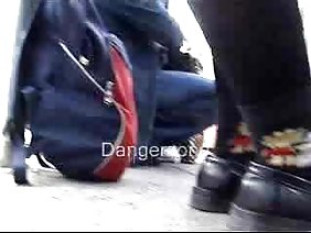她是一个祖母大炮，她仍然有sexapil温暖任何男人。今天，他的猎物一直是一个小男孩，他一直引诱他的大公鸡一直用他的屁股吹屁股。老太太不仅好，她是一个大粉丝，她喜欢肛交。