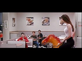 喜欢骑我的大公鸡我的新女友的母亲，如果他们的那种朋友。如果我的女友是母猪，她的母亲是更母猪，我告诉你，嘿嘿，我引到一个酒店干我。他和她妈的没有问题，因为她似乎是角质......