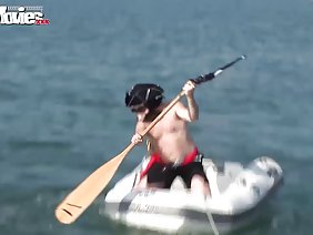 他妈的,我想要一个像这样的邻居,一个叫你去她家和他妈的贱人。她想成为一名色情女演员,这就是为什么她想将视频录制为促销活动,你不认识自己,但你给拉丁的他妈的是残酷的。