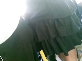 他们把它钉在屁股上并且很痛，但是她是Rachel Madori，我们知道她已经习惯了有好的公鸡刺穿那个屁股。他的朋友在屁股上放了一个用来扩大屁股的玩具，因为放好玩具之后放的是你做肛门的好公鸡。